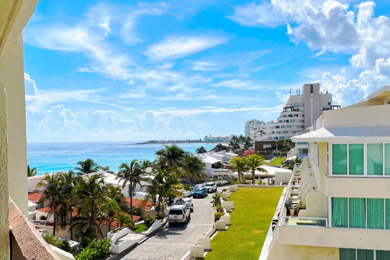 Renovated Studio In Cancun Beach At The Hotel Zone Exterior photo