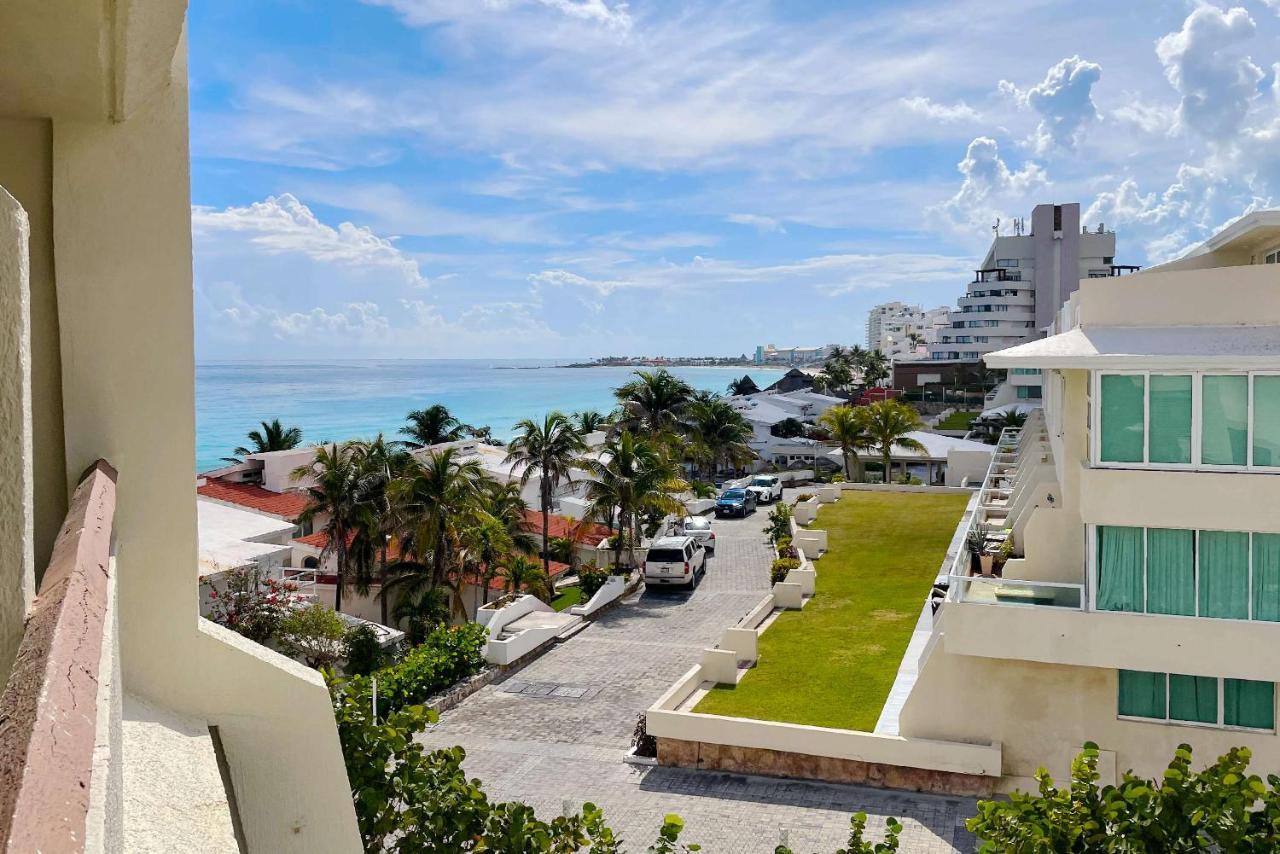 Renovated Studio In Cancun Beach At The Hotel Zone Exterior photo